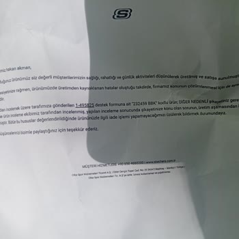 Az Kullanılan Skechers Ayakkabıda Bağcık Yırtılması Ve Yetersiz Mağaza İlgisi