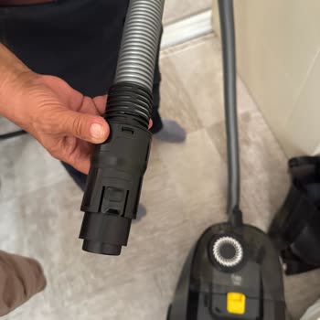 Yeni Alınan Elektrikli Süpürgenin Hortumu Kısa Sürede Delindi, Garanti Kapsamında Çözüm Bekliyorum
