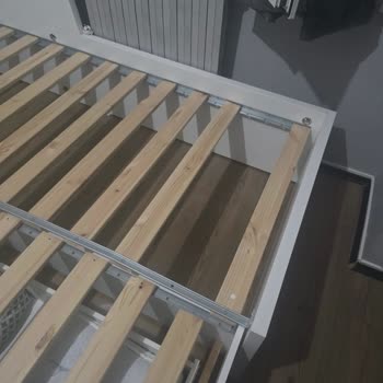 İkea Flekke Yatak Garanti Kapsamında Hasarlı Parçalar İçin Çözüm Bulamıyorum