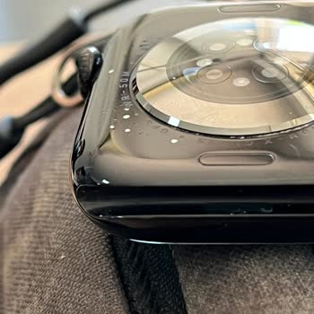 Apple Watch Kasasında Boya Atması Ve Servis Desteği Alamama Sorunu