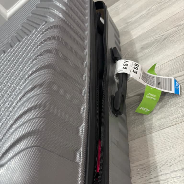 Uçuş Sonrası Valizimin Hasarlı Ve Kullanılamaz Durumda Teslim Edilmesi