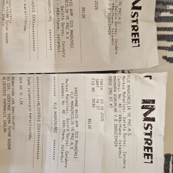 Kusurlu Ürüne İki Kez Maruz Kaldım Para İadesi Yerine Hediye Çeki Verildi