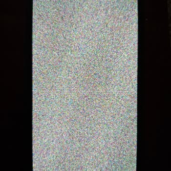 Samsung A52 Modelinde Ani Kapanma Ve Ekran Sorunu