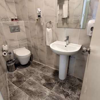 Rezervasyon Sonrası Oda Problemi Ve Mağduriyet