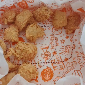 Popeyes Siparişim Eksik Ve Yanlış Geldi, Şikayetimi İletecek Bir Kanal Bulamıyorum