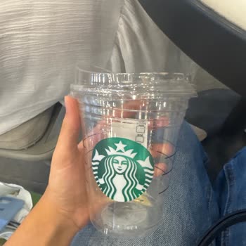 Kafede Müşteri Yerine Çalışan Gibi Davranılmak Ve Kötü Muamele