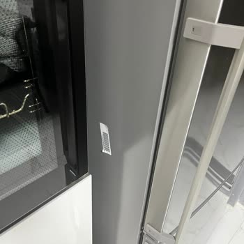 Sıfır Alınan Bosch Buzdolabı Kusurlu Ve Hasarlı Teslim Edildi!