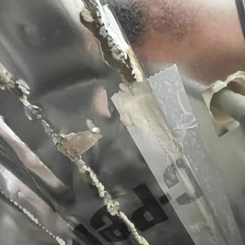 Sıfır Alınan Bosch Buzdolabı Kusurlu Ve Hasarlı Teslim Edildi!