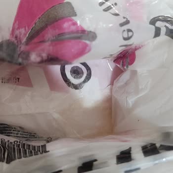 Aldığım Ambalajlı Parfüm Çantamda Sızdı, Evraklarım Zarar Gördü!