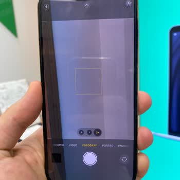 Aldığım İphone'da Kamera Lekesi Ve Ekran Değişimi Sorunu