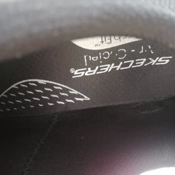 Kısa Sürede Yıpranan Ayakkabı İçin Çözüm Sunulmaması Ve İade Talebi