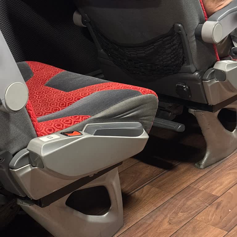 Pamukkale Turizm’de Yüksek Ücrete Rağmen Rahatsız Koltuklarla Zorlu Yolculuk