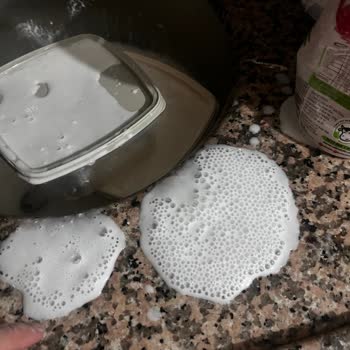 BİM'den Aldığım Kefirler Sürekli Ekşimiş Ve Patlamış Çıkıyor