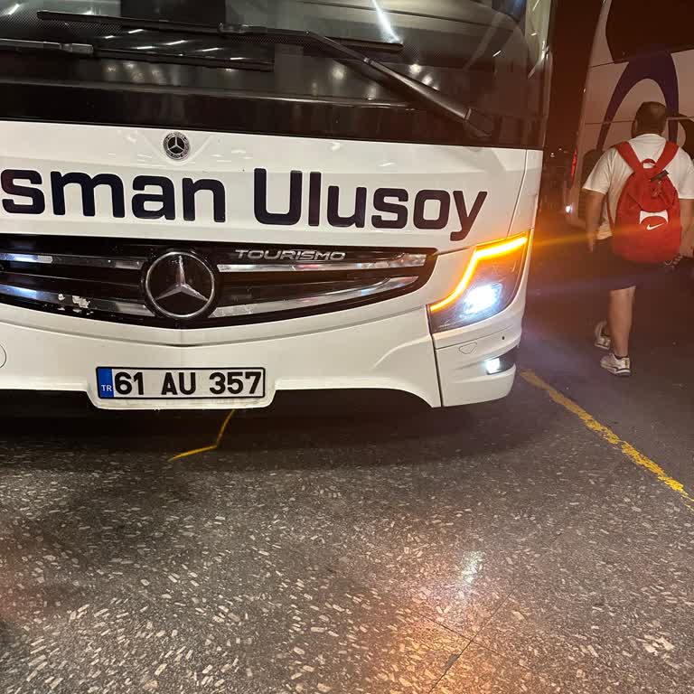 Otobüs Şoföründen Saygısız Ve Kaba Davranış