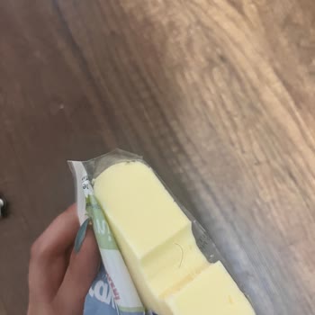 Kaşar Peynirinden Çıkan Kıl İle Büyük Hayal Kırıklığı Yaşadım