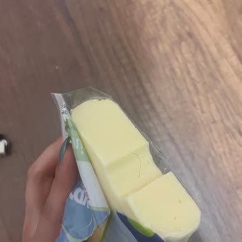 Kaşar Peynirinden Çıkan Kıl İle Büyük Hayal Kırıklığı Yaşadım