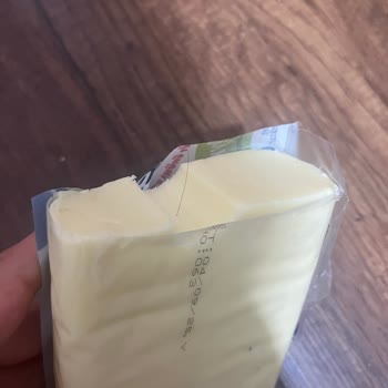Kaşar Peynirinden Çıkan Kıl İle Büyük Hayal Kırıklığı Yaşadım