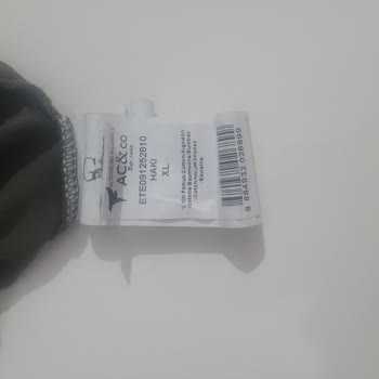 Altınyıldız Tişörtlerde Etiket Ve Beden Uyuşmazlığı, Orijinallik Şüphesi