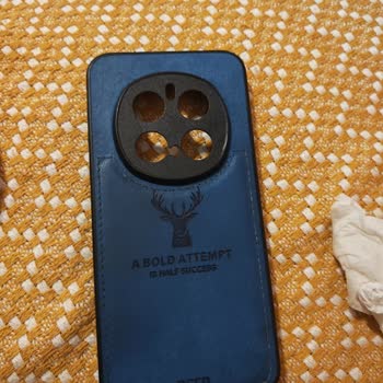 Honor Magic 7 Pro'nun Kamera Camı Kılıfa Rağmen Banktan Düşüşte Kırıldı