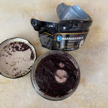 Aldığım Zeytin Ezmesi Kapağı Açmadan Küflü Çıktı