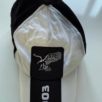 Yeni Alınan Şapkanın Boyası Akıyor Mağaza Gerekçesiz Talebimi Reddetti