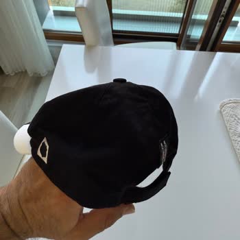 Yeni Alınan Şapkanın Boyası Akıyor Mağaza Gerekçesiz Talebimi Reddetti