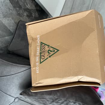 Guess Online Alışverişte Hediye Paketi Ve Poşet Temininde Sorun Yaşadım