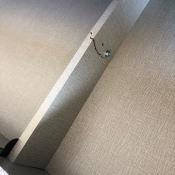 2 Yıldır Çözülmeyen Kusurlu Kanepe Sorunu Ve Yetersiz Servis Desteği