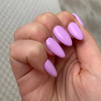 Protez Tırnak Sonrası Ağrı, İltihap Ve Kötü Uygulama Mağduriyeti