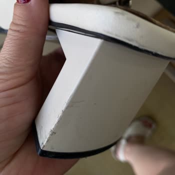 Derimod Sandaletlerde Sürekli Çizilme Sorunu Ve İade Talebim