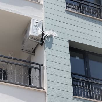 Vestel Servisi Klima Montajında Dış Cepheye Zarar Verdi, Sorun Giderilmiyor