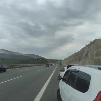 Mazgal Nedeniyle Patlayan Lastik İçin Acil Çözüm Talebi