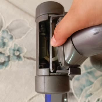 I Face Broken Part Issue on My Dyson Cinetic Big Ball Absolute 2 After Just 8 Months