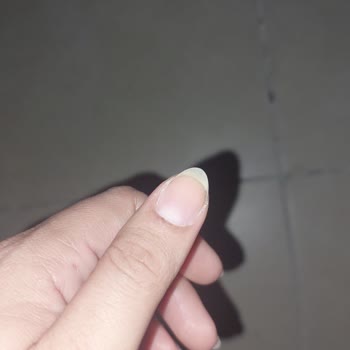 Tuğçe Çetin Beauty Kalıcı Oje 2. Günde Çıktı