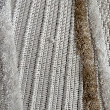 Kusurlu Halı İçin İade Talebime Dönüş Yapılmıyor, Çözüm Bekliyorum