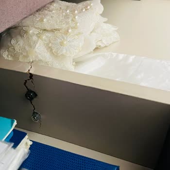 Kelebek Koltukta Tekrar Eden Çatlak Ve Müşteri Hizmetlerinde Sessizlik