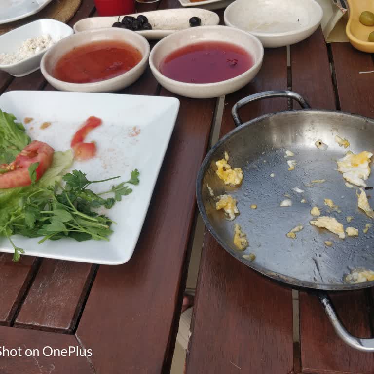 Otel Konaklamasında Oda Ve Kahvaltı Hayal Kırıklığı