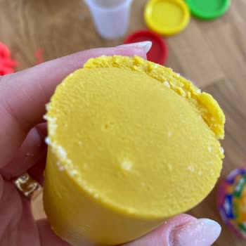 Aldığım Oyun Hamuru Paketi Hem Karışık Hem Bozuk Çıktı