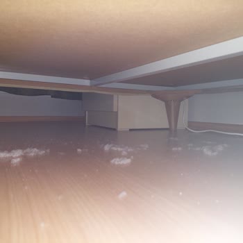 Yatakta Sürekli Elyaf Ve Tüylenme, Sağlık Endişesi Ve Çözüm Eksikliği