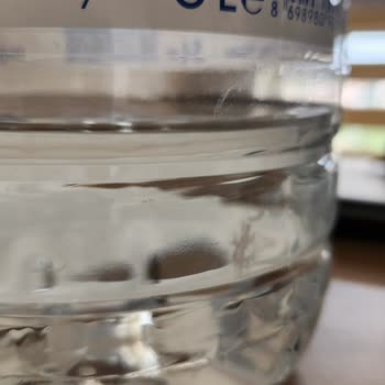 Sarıkız Su Şişesinde Yabancı Maddeler Ve Sağlık Endişesi