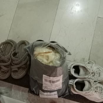 Açık Gelen Kargo, Lekeli Elbise Ve Çözümsüz İade Süreciyle Mağduriyet Yaşadım