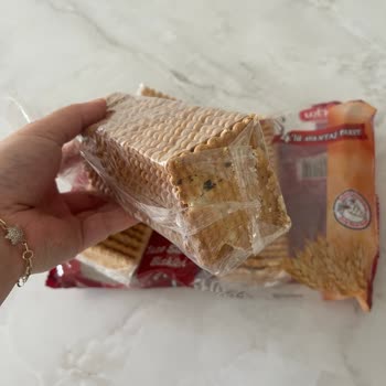 Torku Pötibör Bisküvilerde Siyah Leke Şoku Ve Müşteri Hizmetlerine Ulaşılamıyor