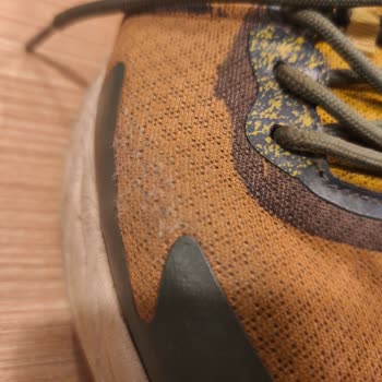 Kısa Sürede Yıpranan Ayakkabıya Ret Cevabı Hayal Kırıklığı Yarattı