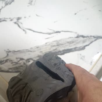 Altı Ayda Yırtılan Ayakkabı Hayal Kırıklığı Yarattı