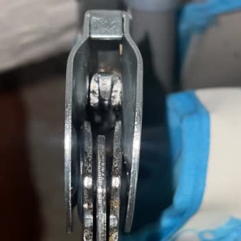 I Face Broken Lock Mechanism on Bauhaus Folding Lounger After Minimal Careful Use