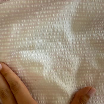 Pas Lekesi Çıkarıcı Şortumun Rengini Bozdu Mağdur Oldum