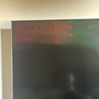 Yeni Alınan Televizyonda Sürekli Görülen Ekran Lekeleri Ve Değişim Reddi