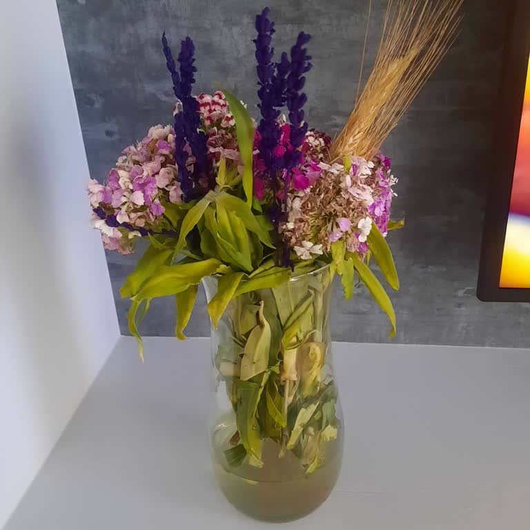 Siparişte Gösterilenle Teslim Edilen Çiçek Arasındaki Büyük Fark