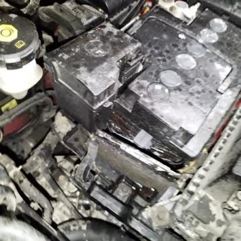 Garanti Kapsamında Değiştirilen Akünün Patlaması Ve Servis Sürecindeki Mağduriyet