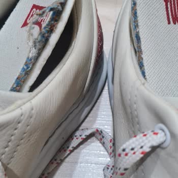 I Face Leather Wrinkling and Wear on Camper Twins Shoes After Only 5 Uses